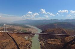 2017年航拍的宁南县葫芦口大桥